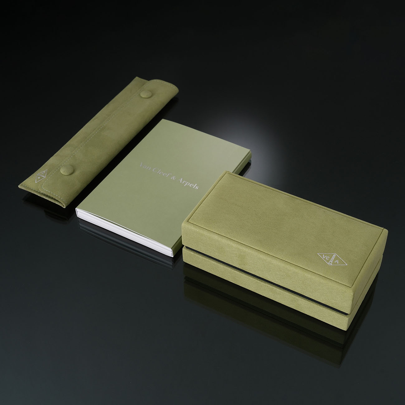 VAN CLEEF & ARPELS(USED)반클리프 빈티지 알함브라 기요세 브레이슬릿